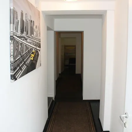 Rent 365 * Sarajevo
